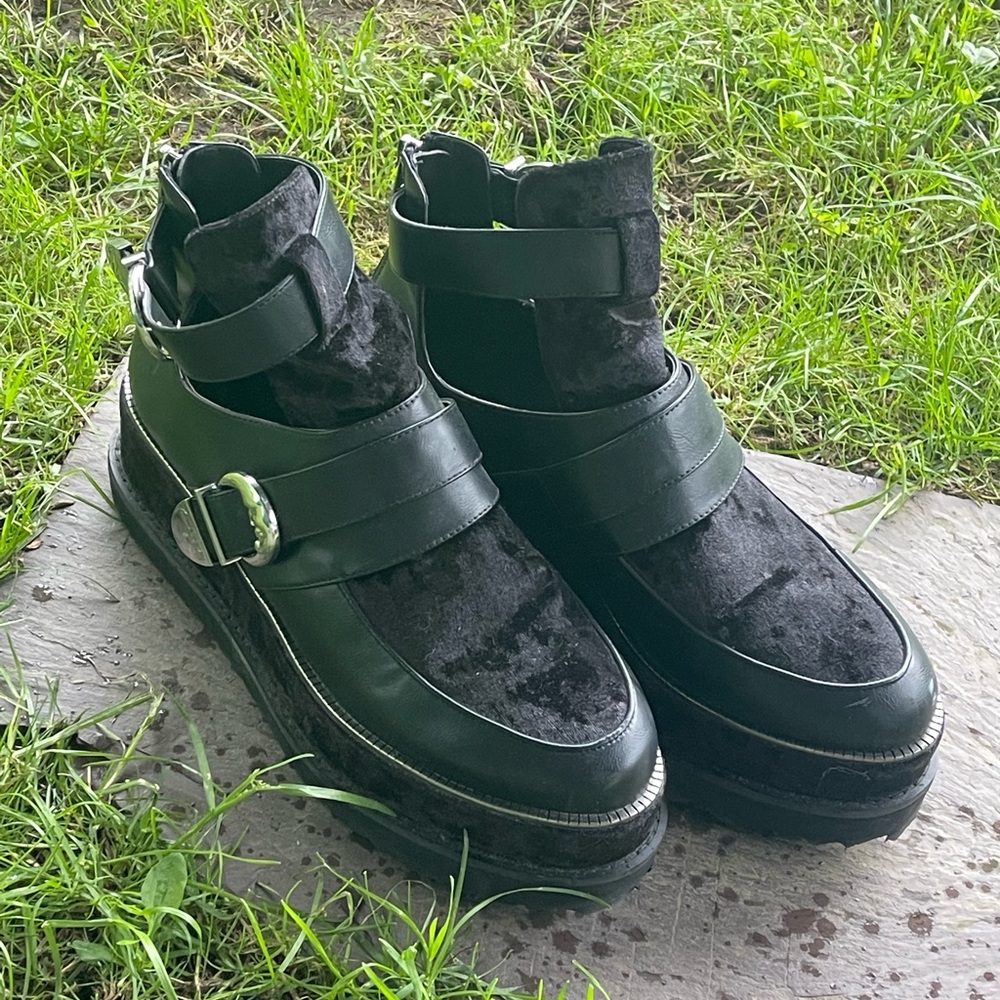 KILLSTAR Oracle Stacked Creepers | Size US9 | Moon Buckles & Velvet Trim